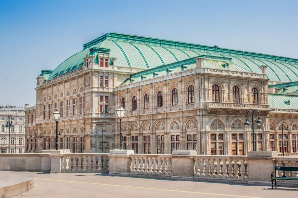 Віденська державна опера онлайн пазл