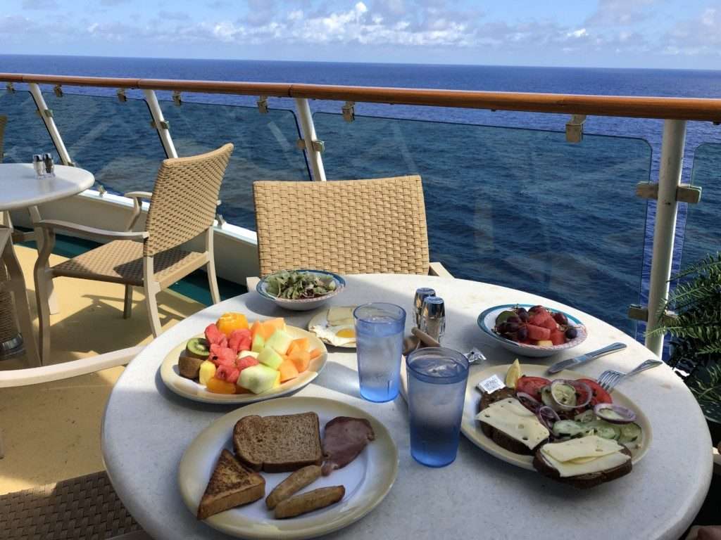 Étkezés a fedélzeten online puzzle