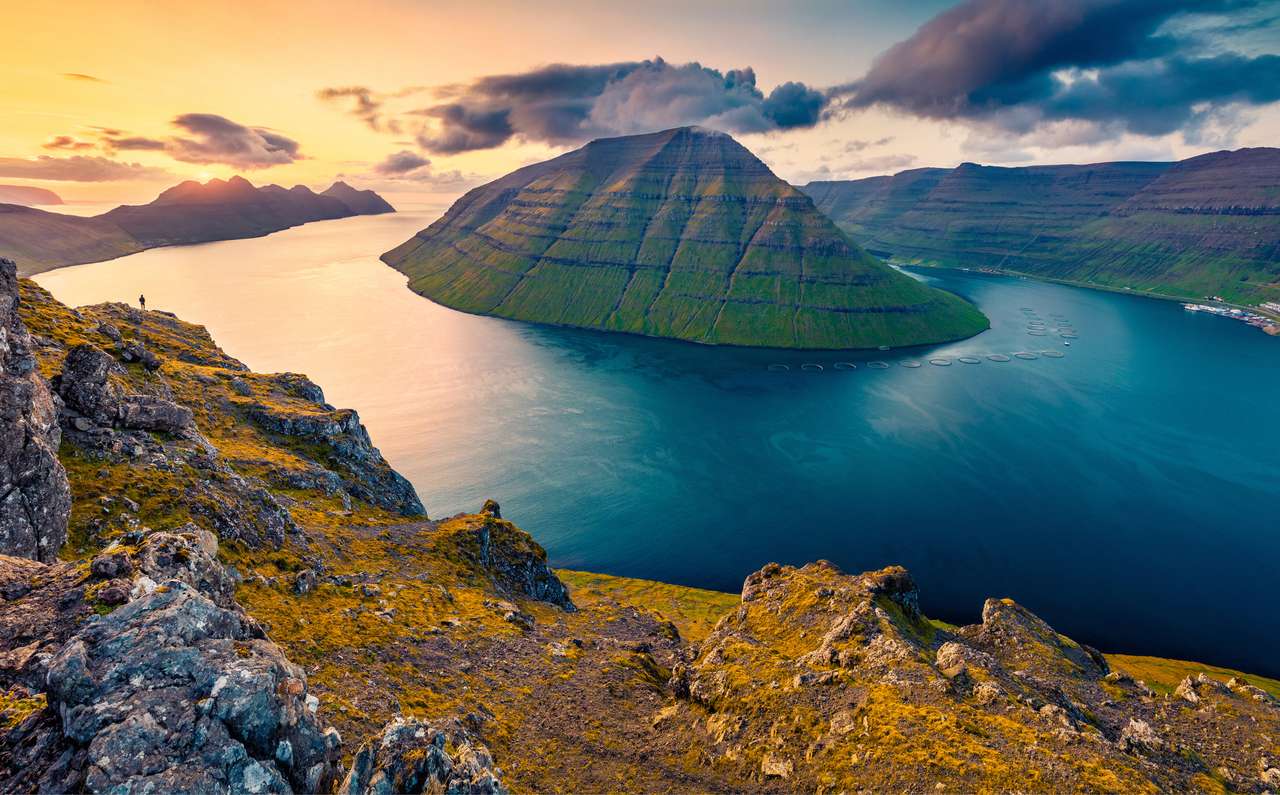 Toppen Klakkur, Färöarna Pussel online
