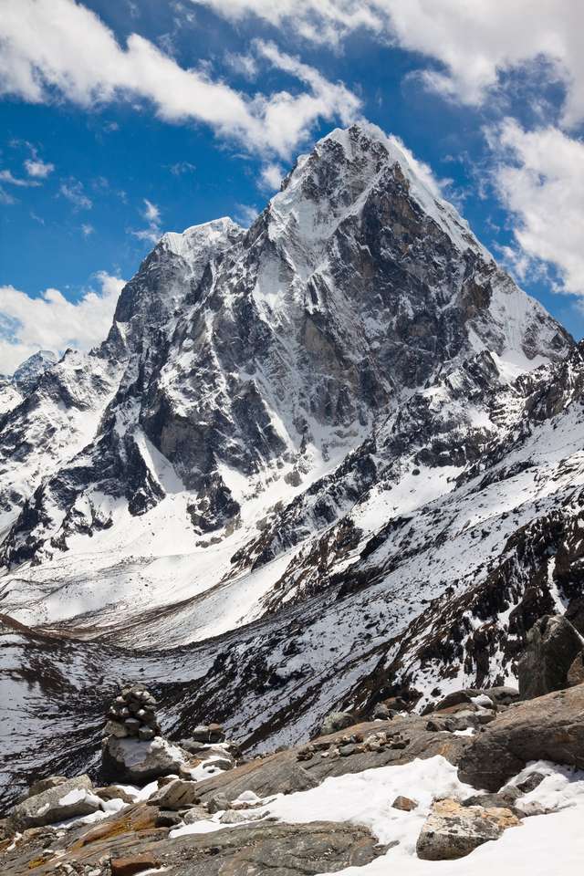 Восхождение на вершину Чолаце и Табуче на Эверест онлайн-пазл