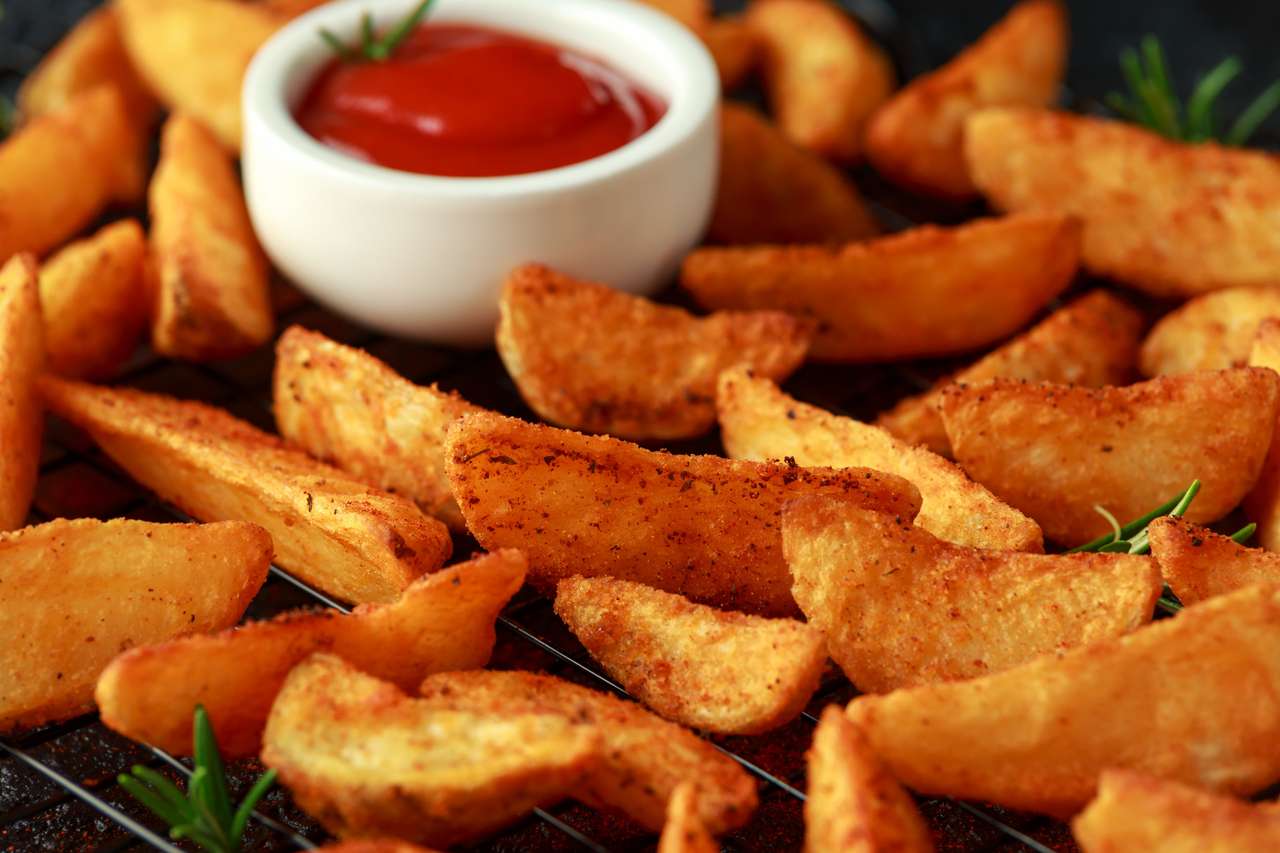 Spicchi di patate patatine fritte puzzle online