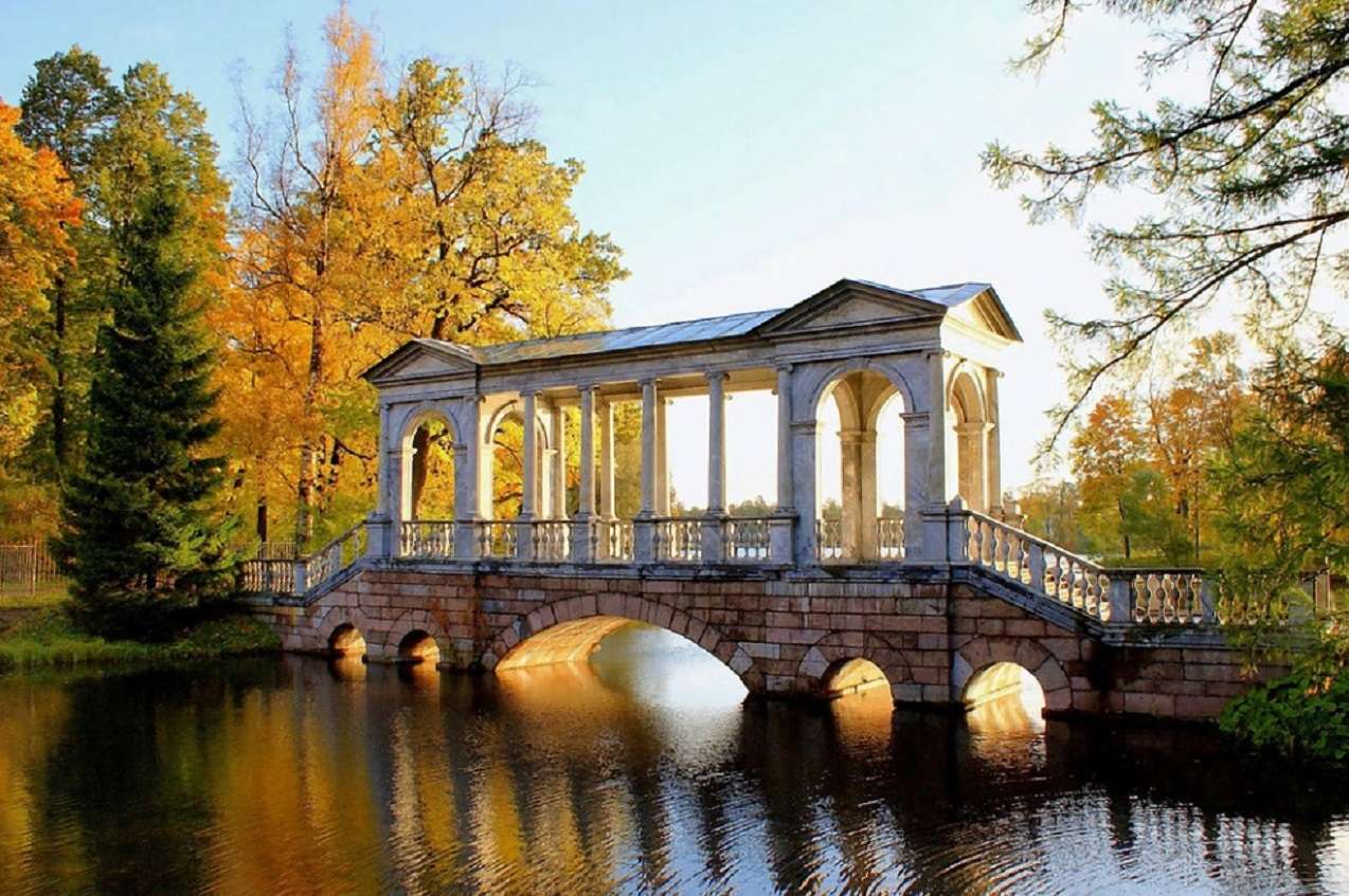 Ponte Palladian de mármore em São Petersburgo quebra-cabeças online