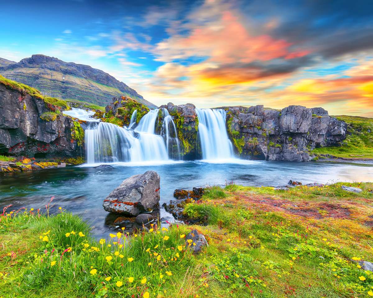cachoeira Kirkjufellsfoss quebra-cabeças online
