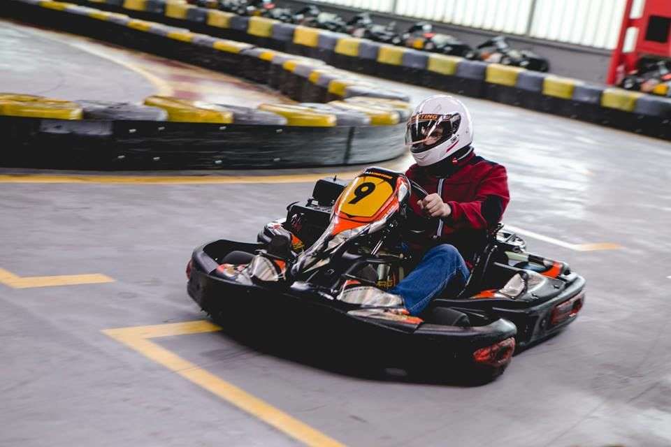 Go-karting on the go-kart track jigsaw puzzle online