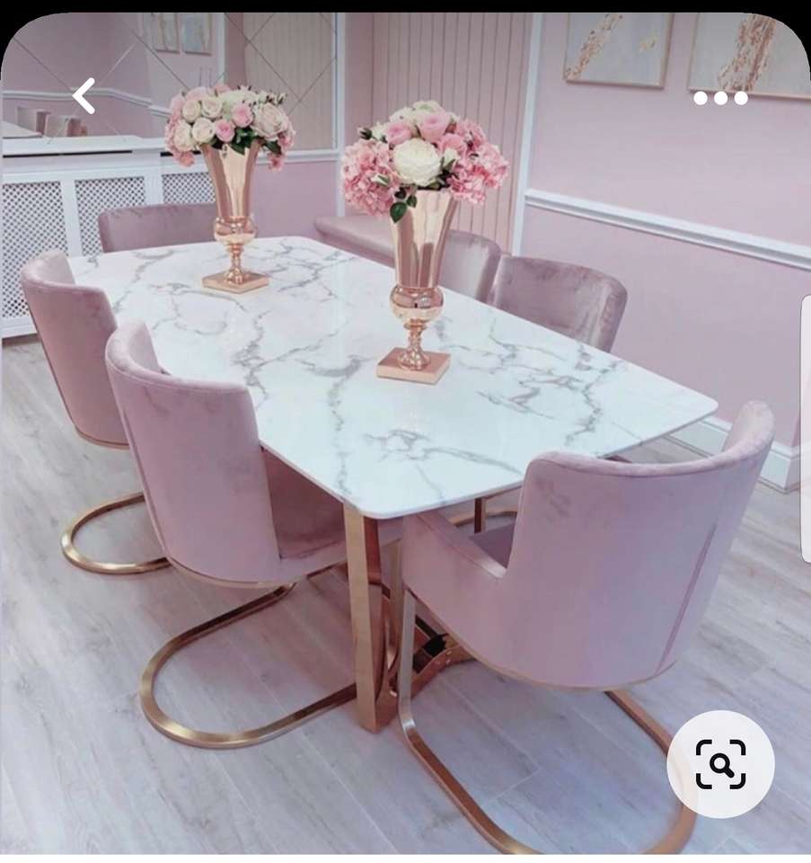 Рожева маса пазл онлайн