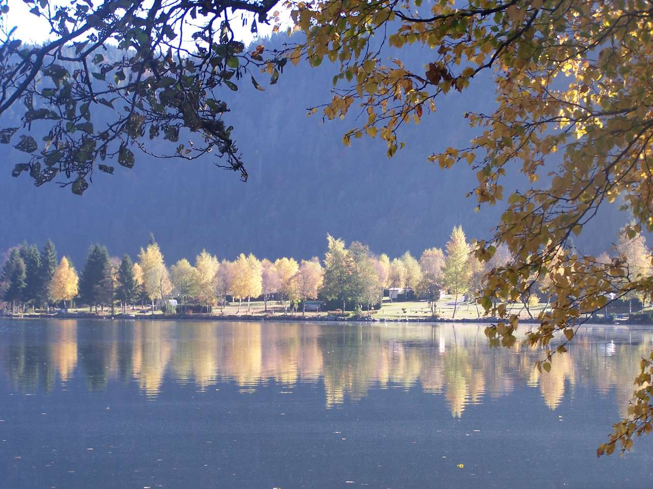 Sjön Longemer Vosges Pussel online