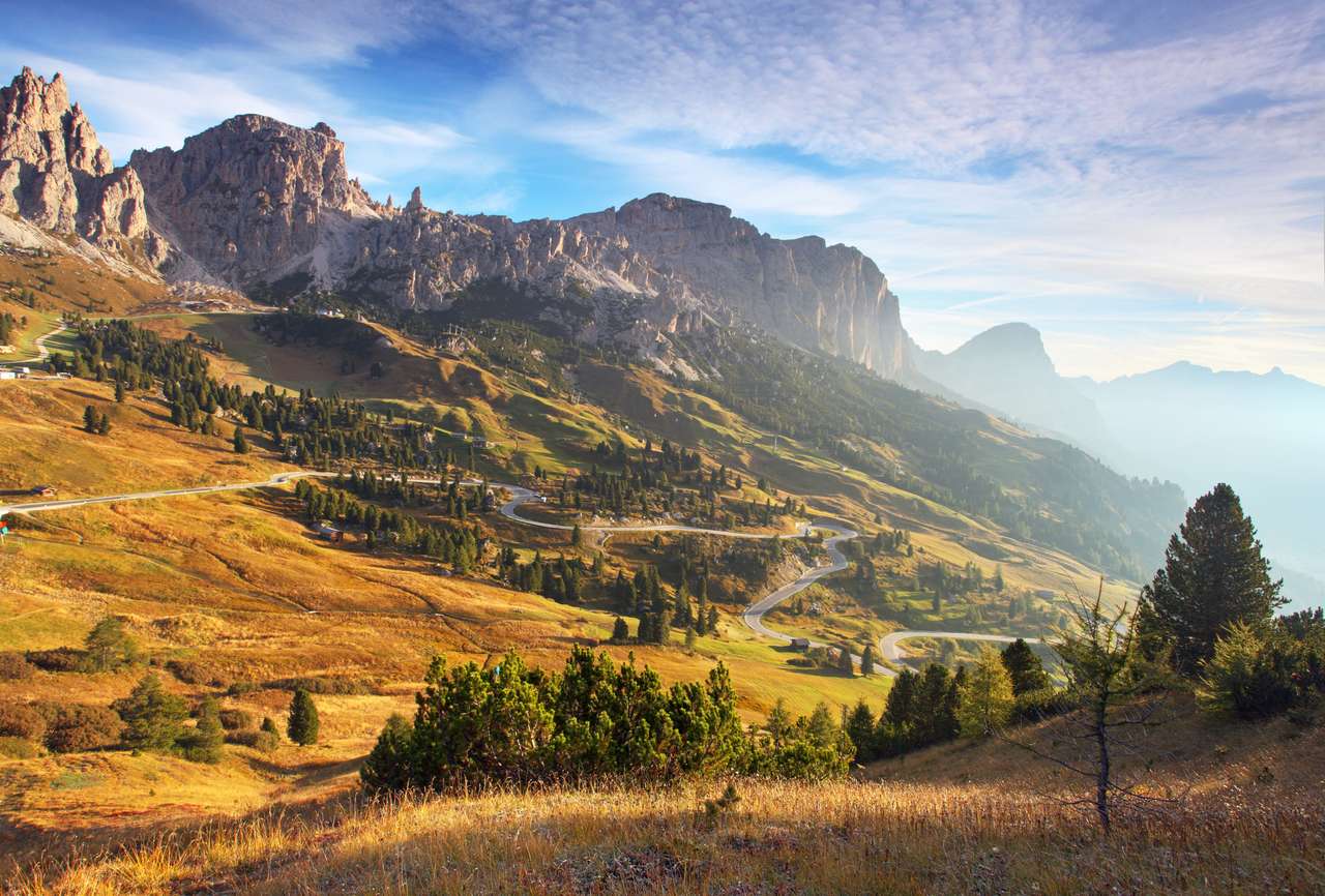 Paisagem de verão nas montanhas nascer do sol puzzle online