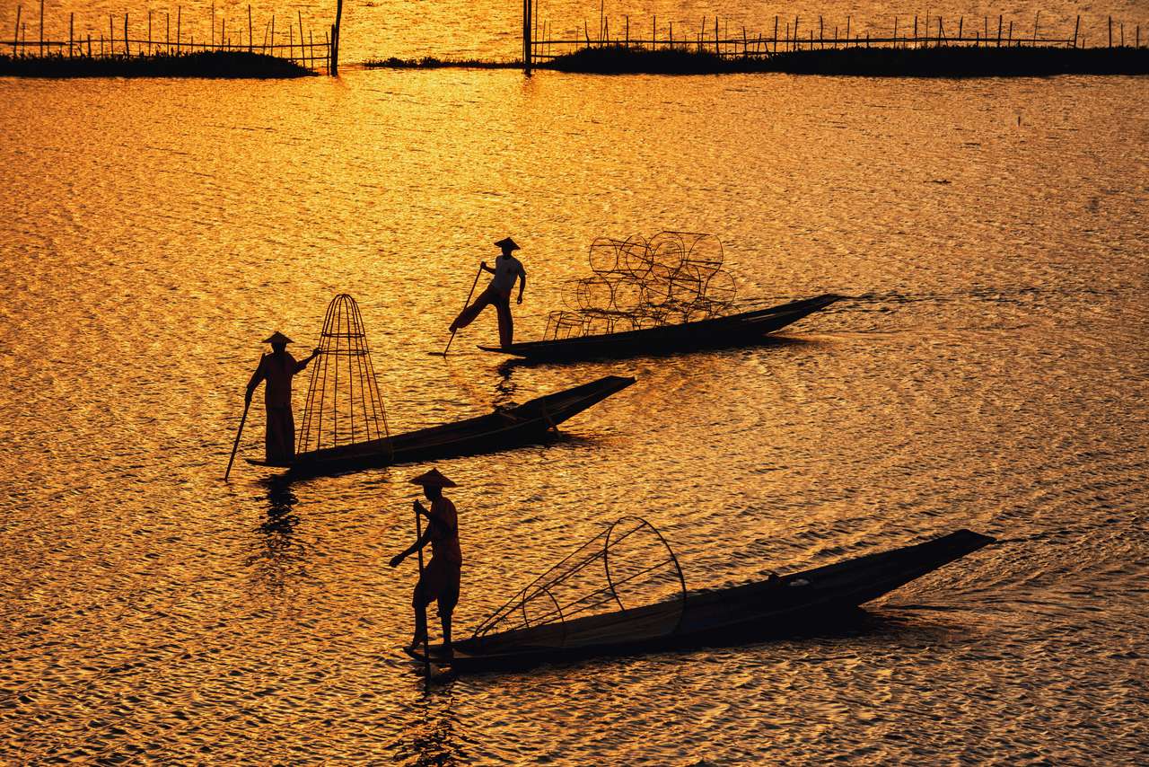 Бирманские рыбаки онлайн-пазл