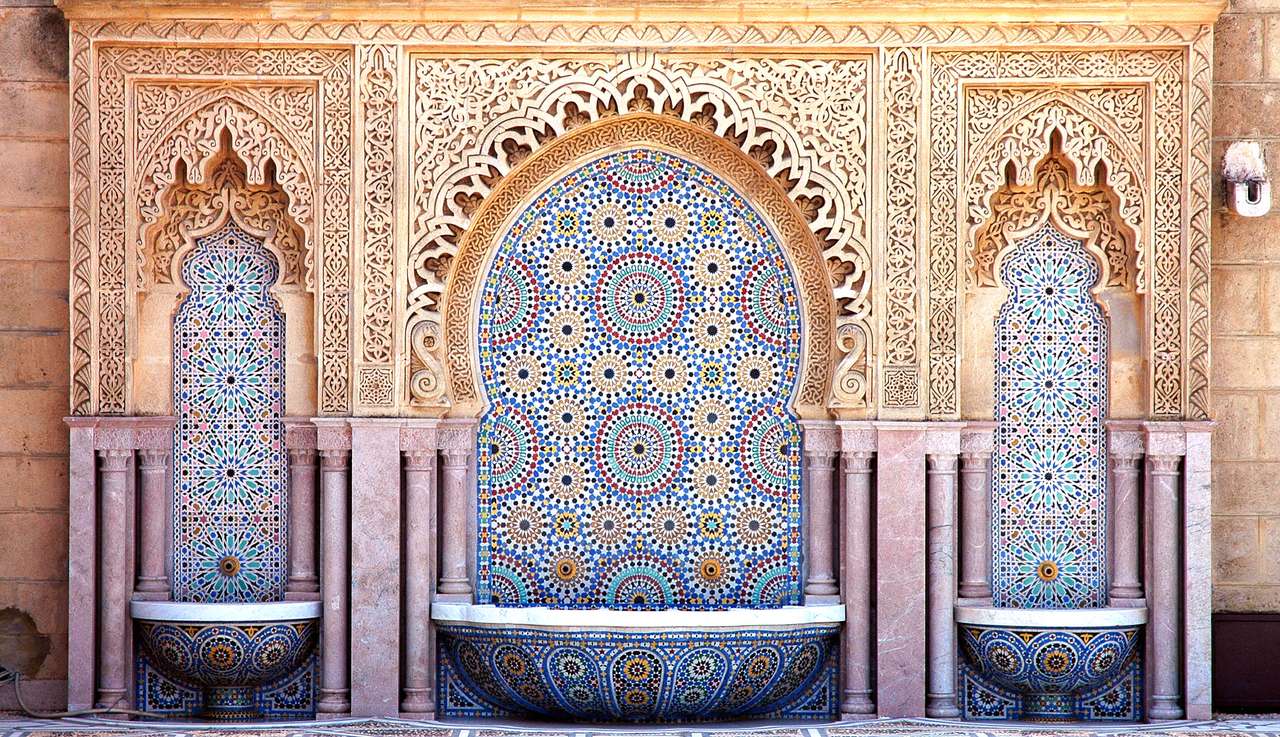 Fonte artesanal em Marrocos puzzle online