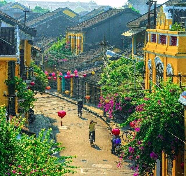 Древний город в Хойане во Вьетнаме №1 пазл онлайн