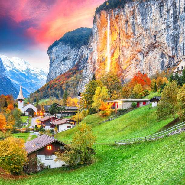 Lauterbrunnen-dalen i Schweiz Pussel online