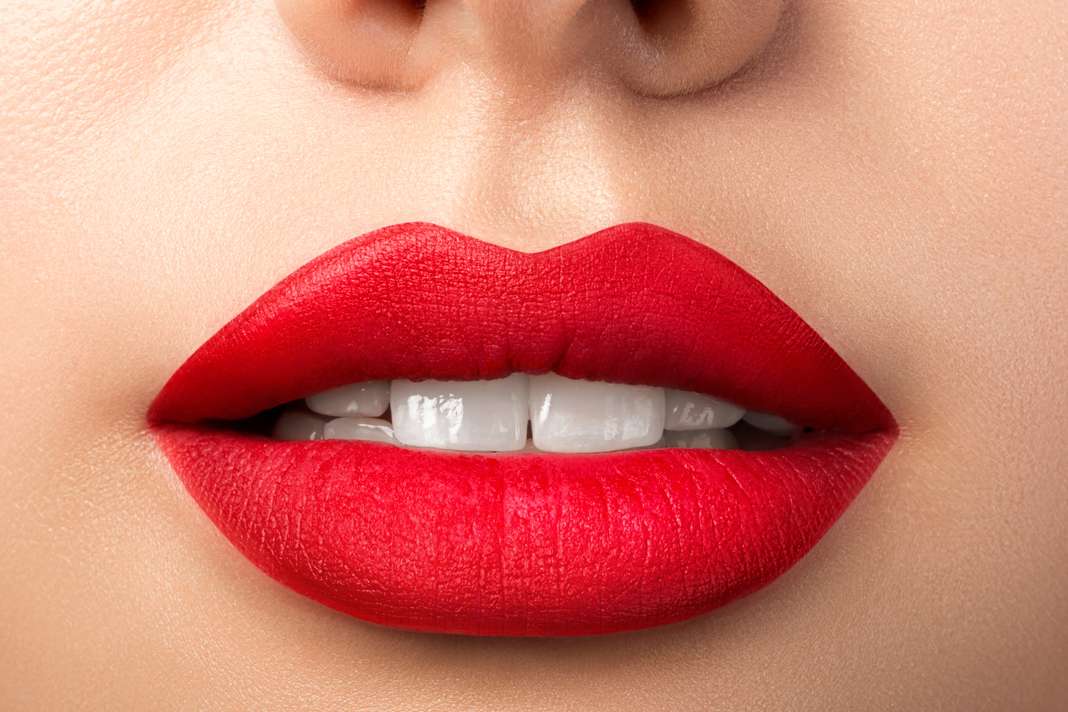 lèvres rouges puzzle en ligne