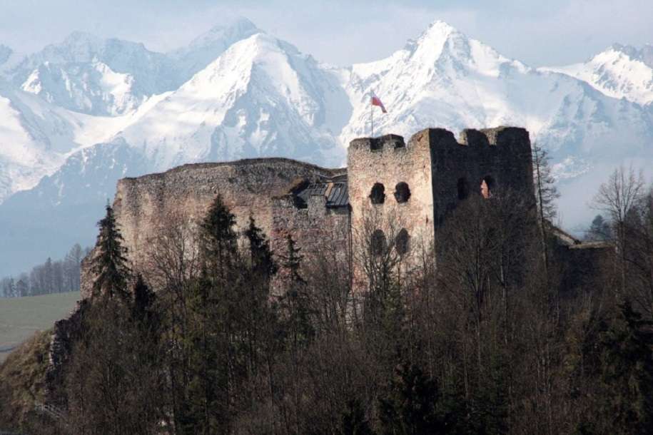 Castelul din Czorsztyn puzzle online