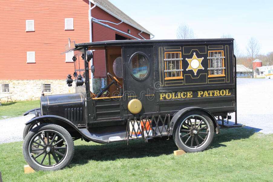 zeer oude politieauto legpuzzel online