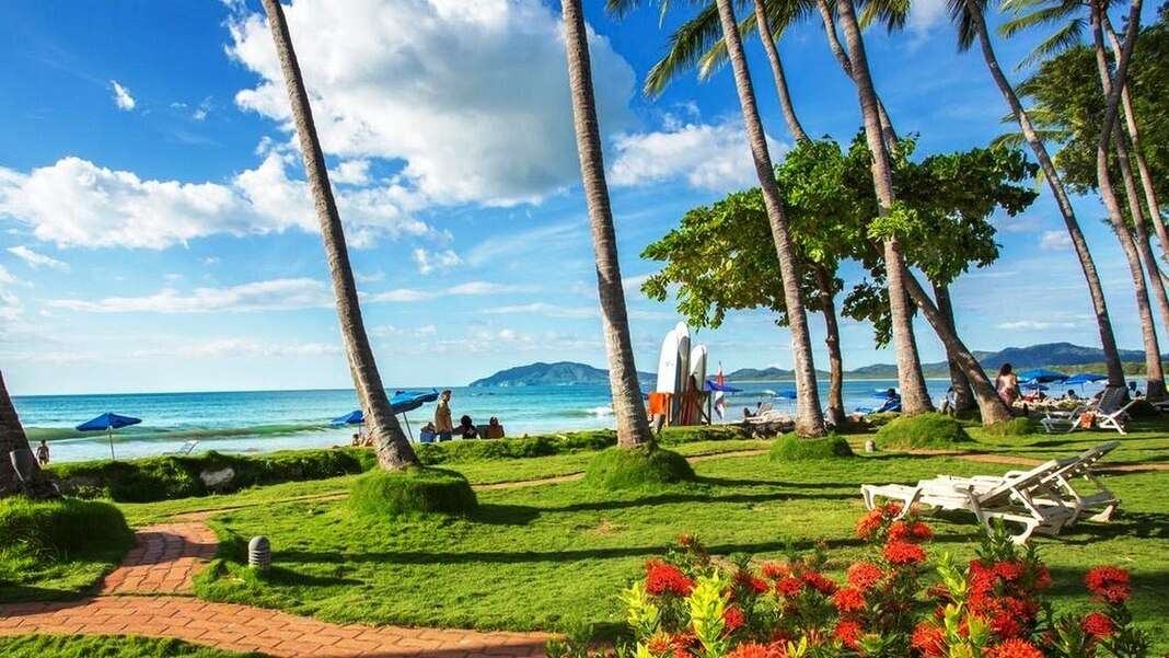 Tamarindo Beach mitt land Costa Rica #15 Pussel online