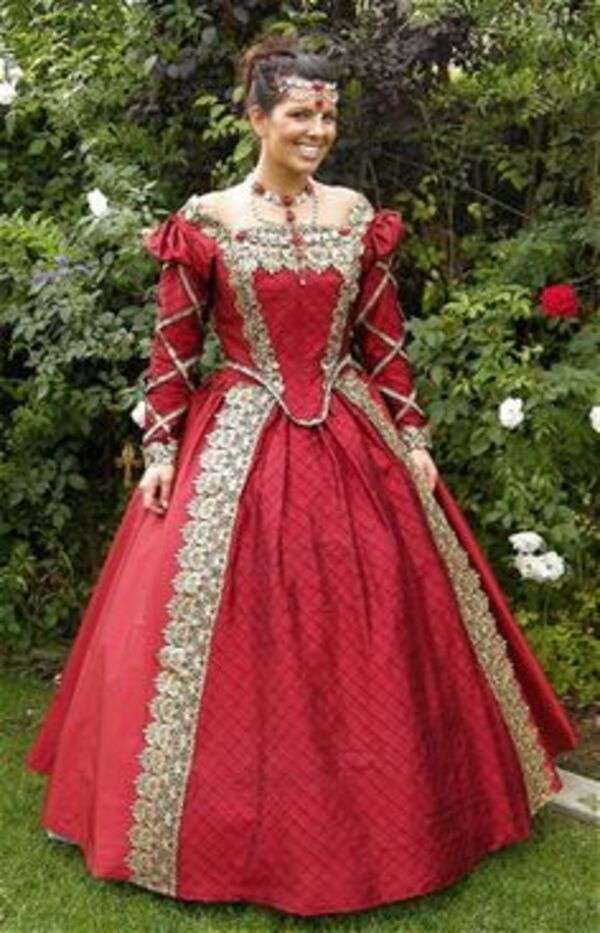Κυρία με φόρεμα πριγκίπισσας #15 online παζλ
