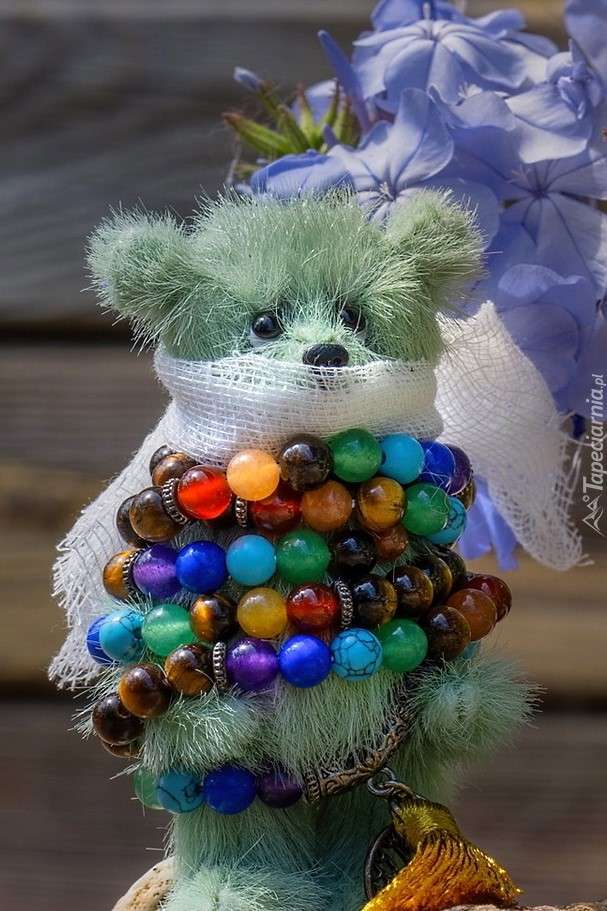 Nallebjörn med pärlor Pussel online