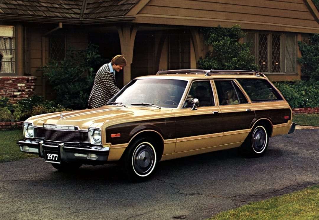 Комби Dodge Aspen от 1977 г онлайн пъзел