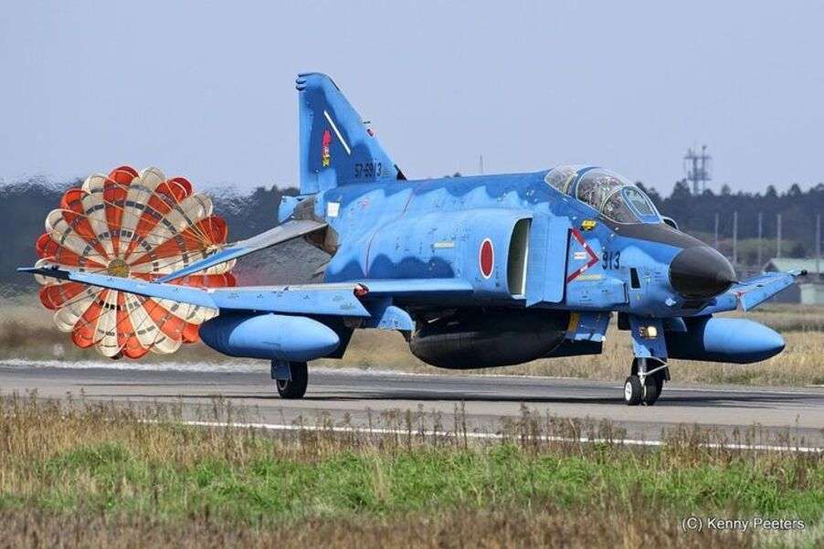 Ρωσικό μαχητικό αεροπλάνο παζλ online