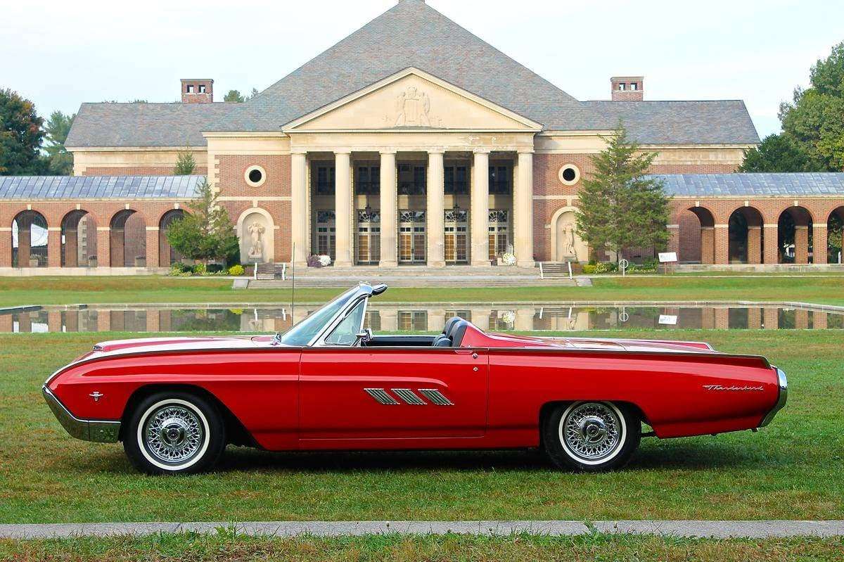 Ford Thunderbird Sports Roadster z roku 1963 online puzzle