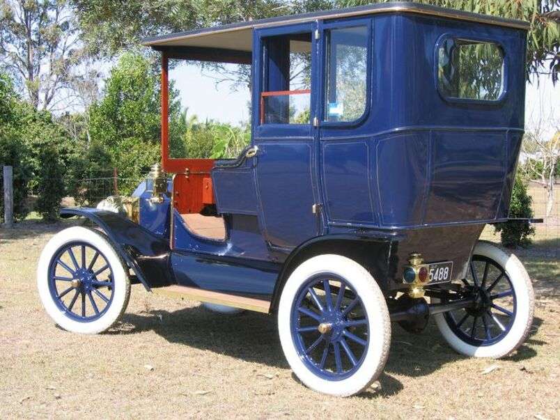 Автомобил Ford T Town 1911 година онлайн пъзел