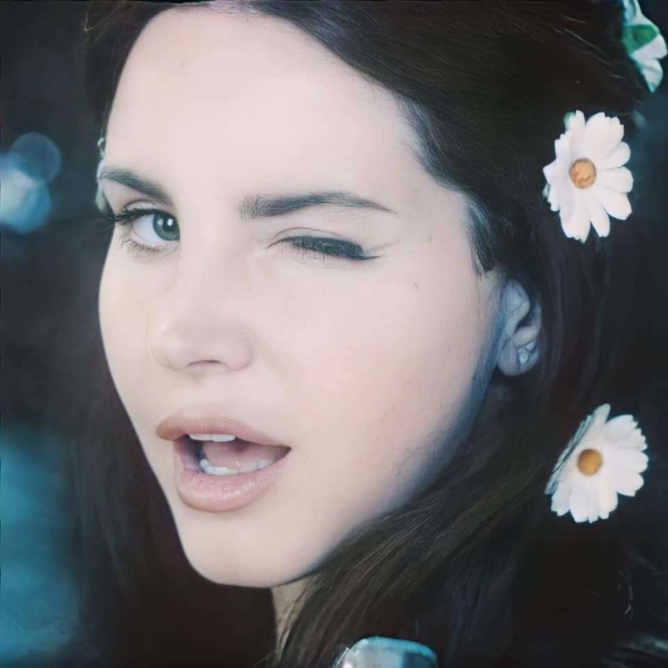 Lana Del Rey online puzzle
