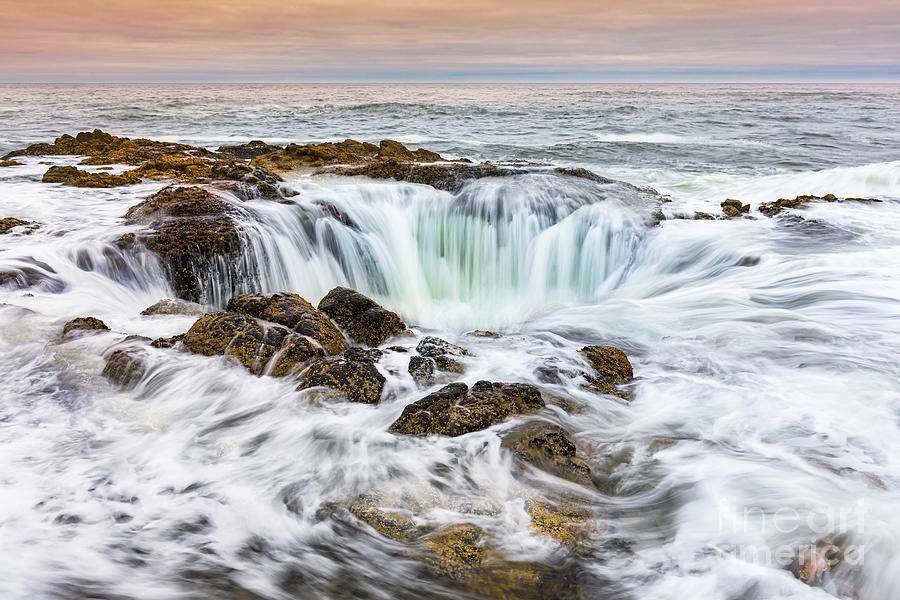 Thor's Well Oregon USA online puzzle