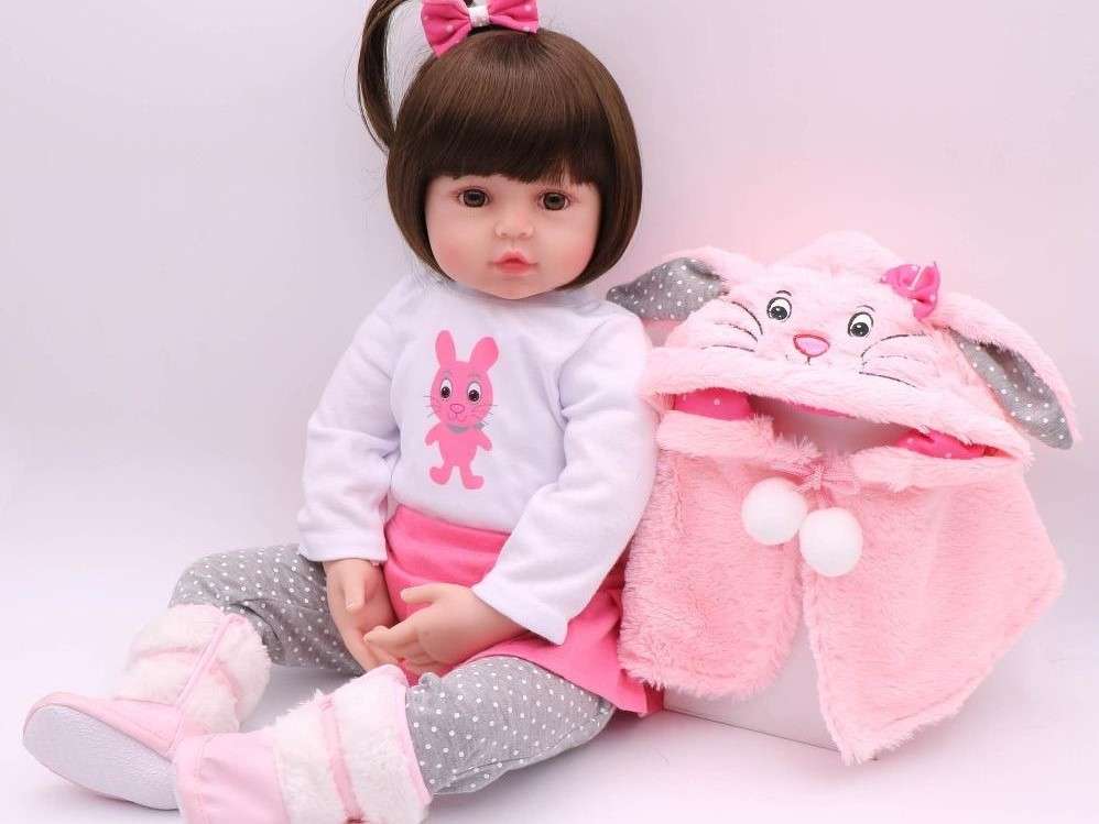 Кукла как настоящий ребенок онлайн-пазл