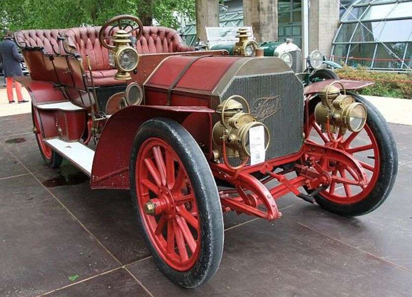 Bil Fiat 60H 5 Passagerar Tourer år 1905 Pussel online