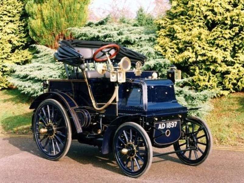 Auto Daimler del Año 1897 rompecabezas en línea