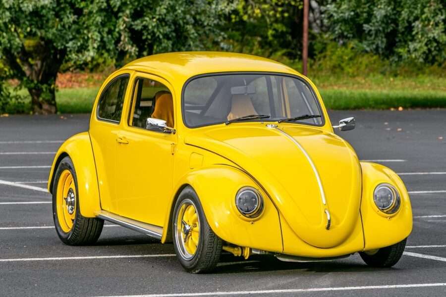 Auto Volkswagen Beetle rok 1969 online puzzle