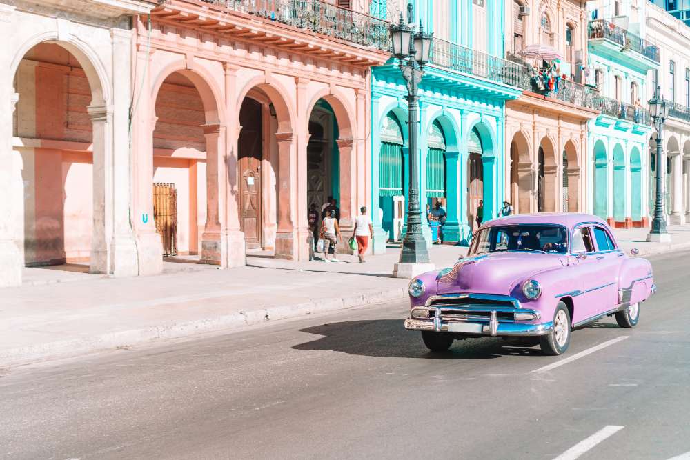 Casas coloridas en Cuba rompecabezas en línea