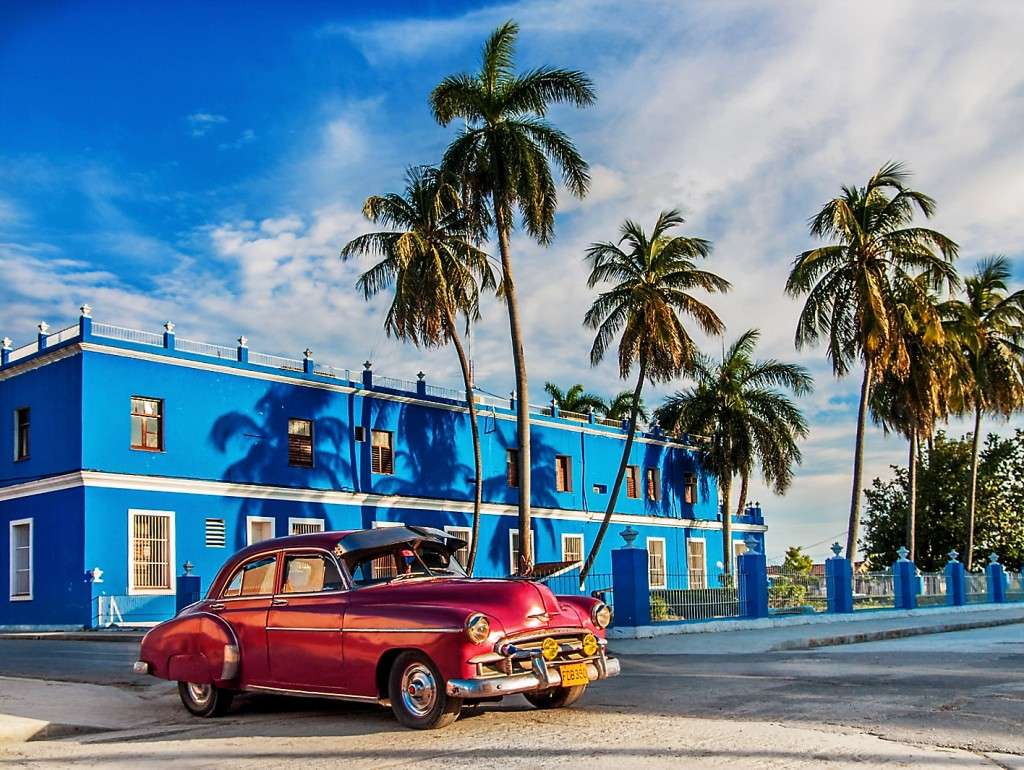 Город на Кубе онлайн-пазл