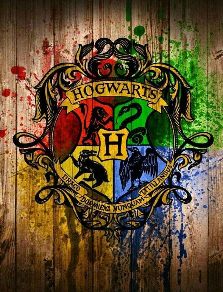 Escudo de Hogwarts puzzle online