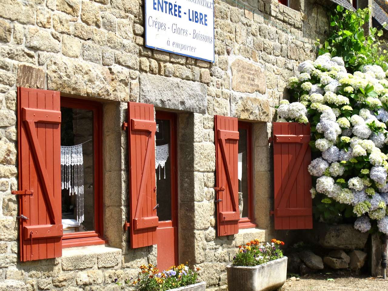 къща във френска Бретан онлайн пъзел
