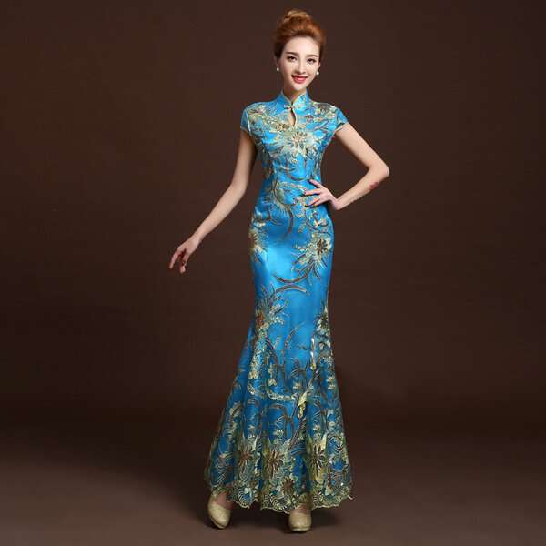 Κυρία με κινέζικο φόρεμα μόδας Cheongsam #22 παζλ online