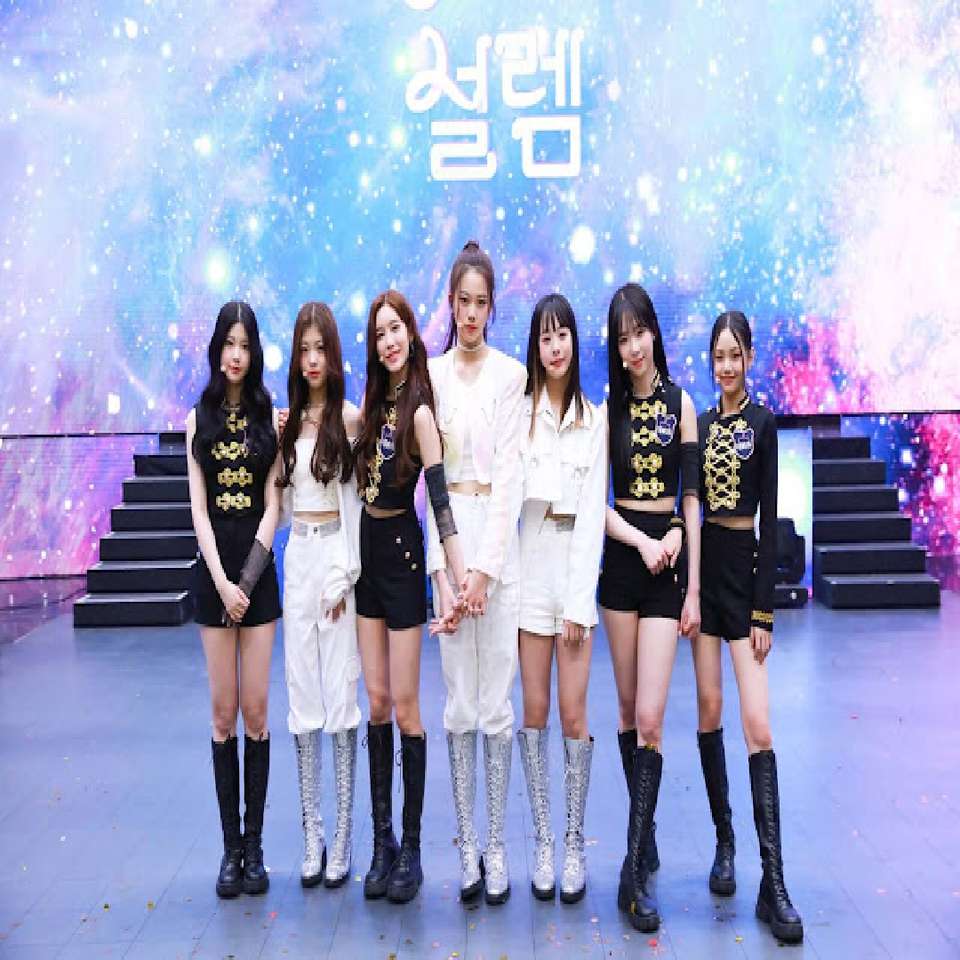 gruppo di ragazze kpop di classe puzzle online
