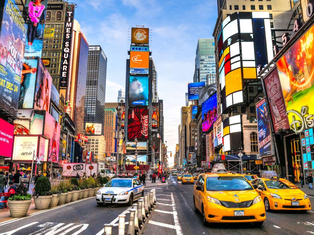 Vozidla na ulici v New Yorku online puzzle