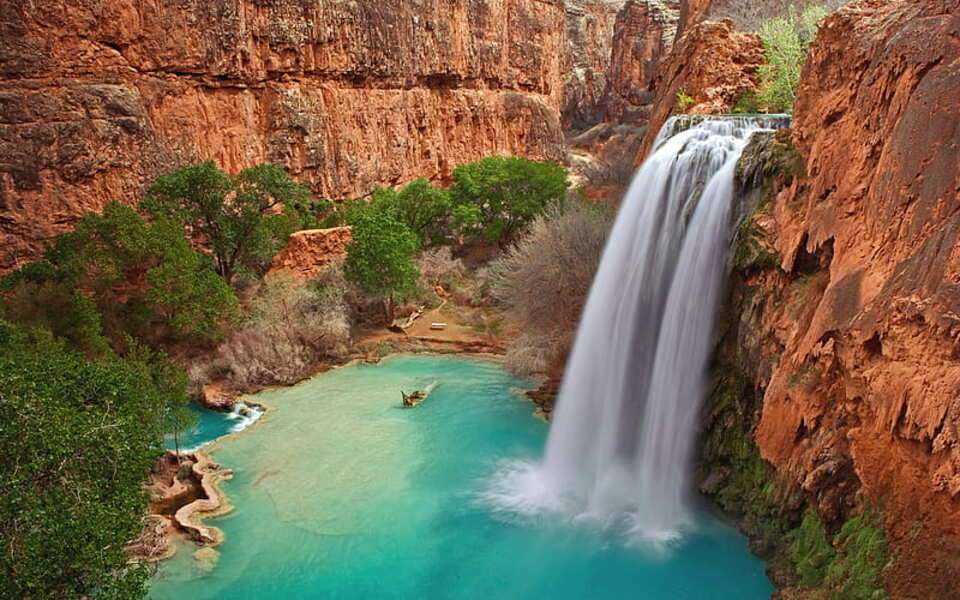 Красивый вид на водопад #23 онлайн-пазл