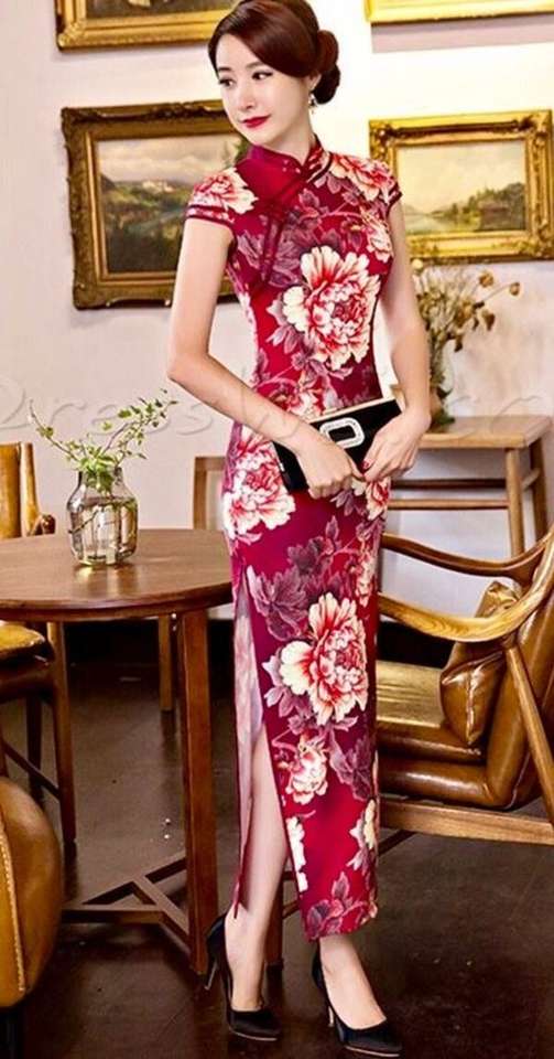 Дама в китайска модна рокля Cheongsam #38 онлайн пъзел