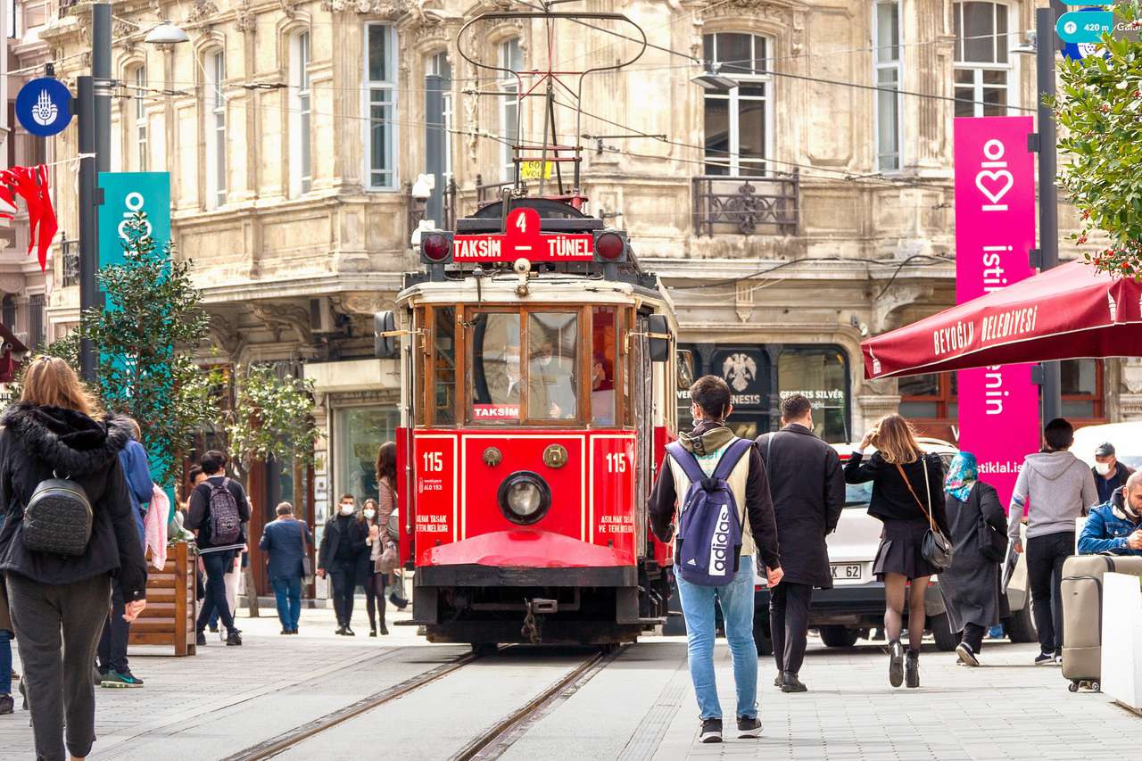 Istiklal Caddesi puzzle online