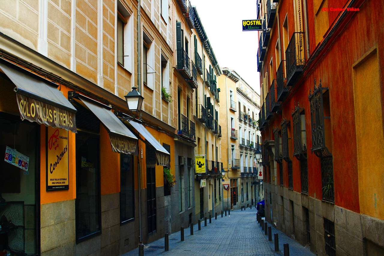 Mirror Street, Madrid skládačky online