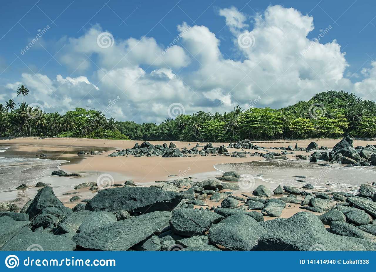 Beach in Africa jigsaw puzzle online