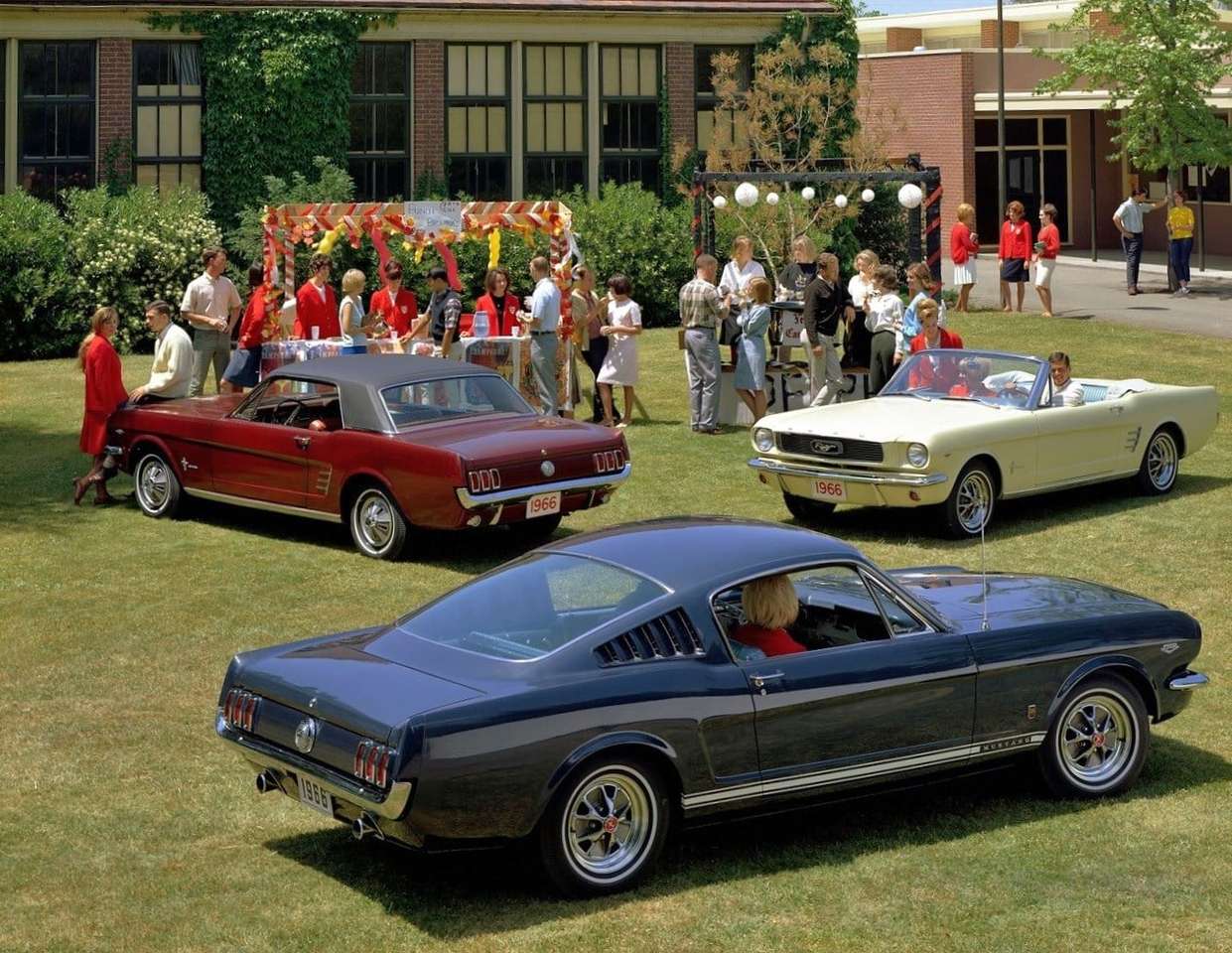 1966 Ford Mustang. онлайн пъзел