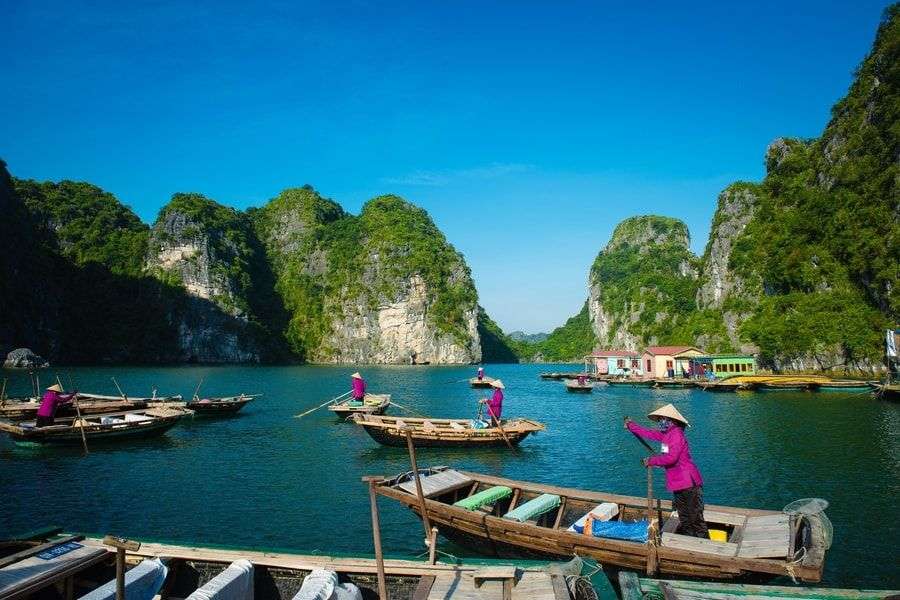 Bucht in Vietnam Online-Puzzle