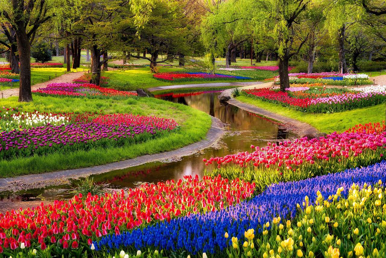 Spring in the park jigsaw puzzle online