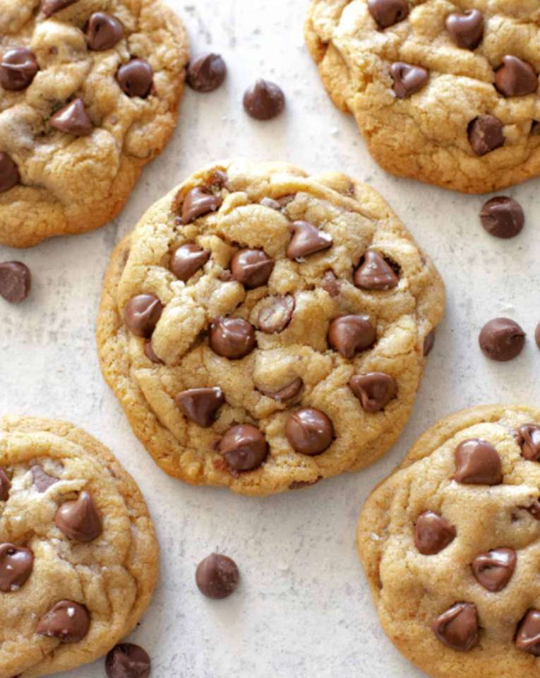 I miei biscotti con gocce di cioccolato grandi, grassi e gommosi puzzle online