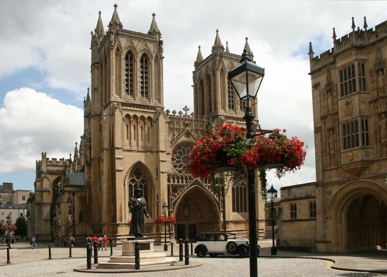 Bristol katedral pussel på nätet