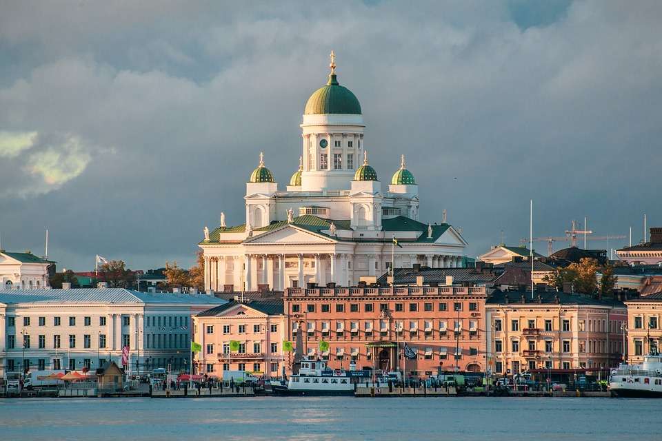 Helsinki Cathedral online puzzle