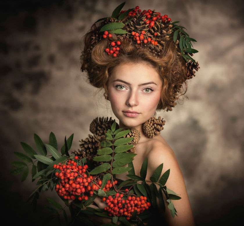 beautiful woman with flowers jigsaw puzzle online